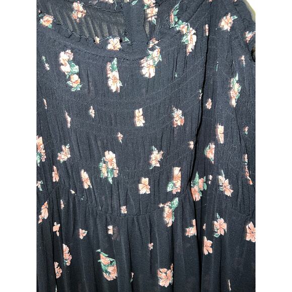 Torrid Tunic Top Womens 3X Sheer Chiffon Floral Smocked Strappy Whimsigoth New - Picture 10 of 13